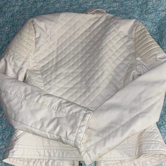 White Jacket - Picture 3 of 3